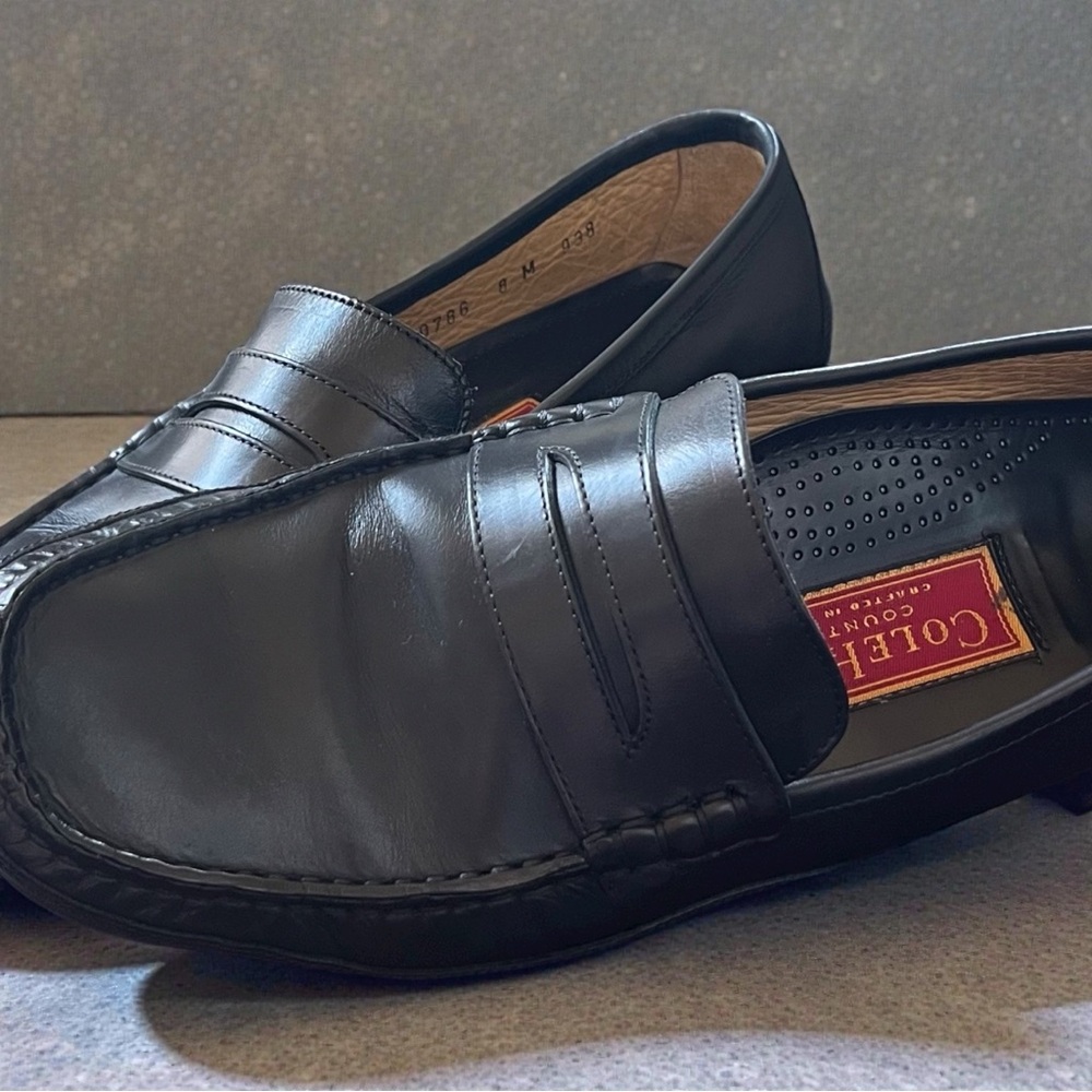 Cole Haan Loafers Black, size 8